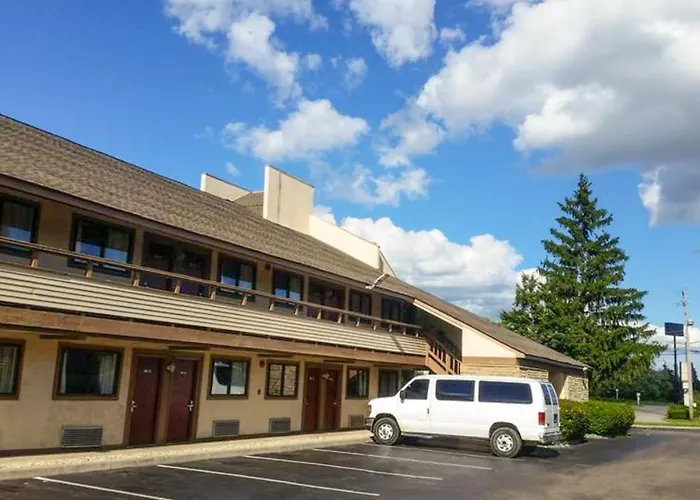 Americas Best Value Inn - Columbus / North 2*