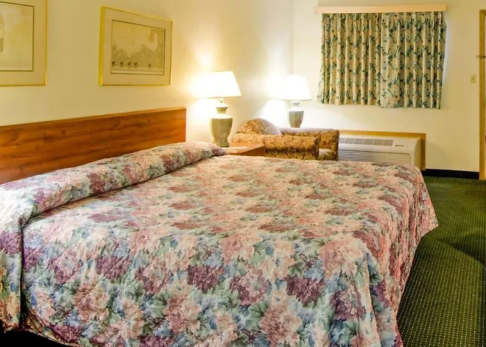 Americas Best Value Inn - Columbus / North Motel Columbus