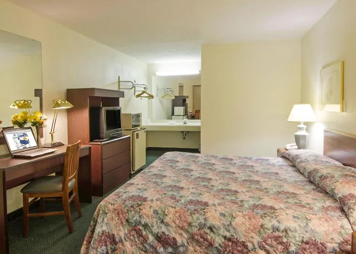 Motel Americas Best Value Inn - Columbus / North